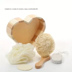 Σετ εργαλείων μπάνιου σε σχήμα καρδιάς