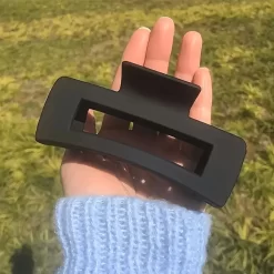 αξεσουάρ μαλλιών.