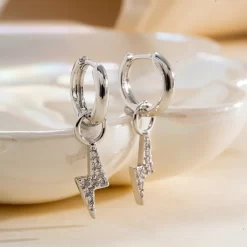 Σκουλαρίκια καρφιά